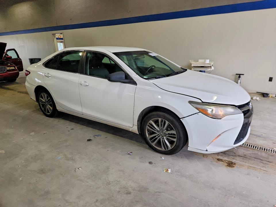 Aukcja sprzedaży 2016 Toyota Camry, vin: 4T1BF1FK5GU140338, numer aukcji: 70028786