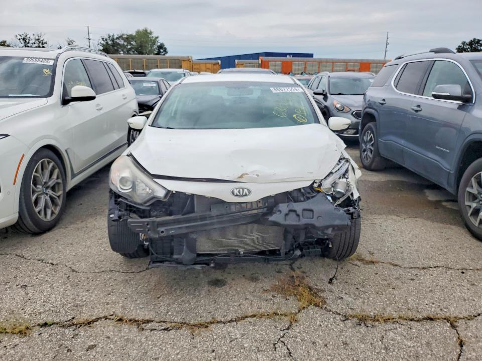 2015 Kia Forte მანქანა იყიდება აუქციონზე, vin: KNAFX4A86F5334124, აუქციონის ნომერი: 68077556
