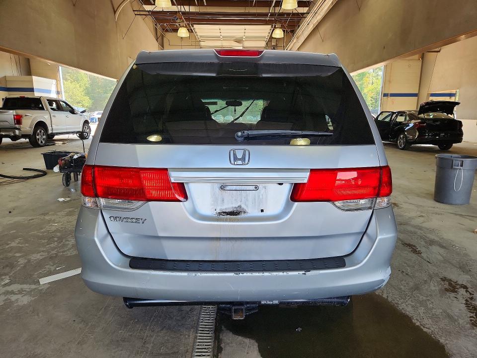 69582386 :رقم المزاد ، 5FNRL3H7XAB009714 vin ، 2010 Honda Odyssey مزاد بيع