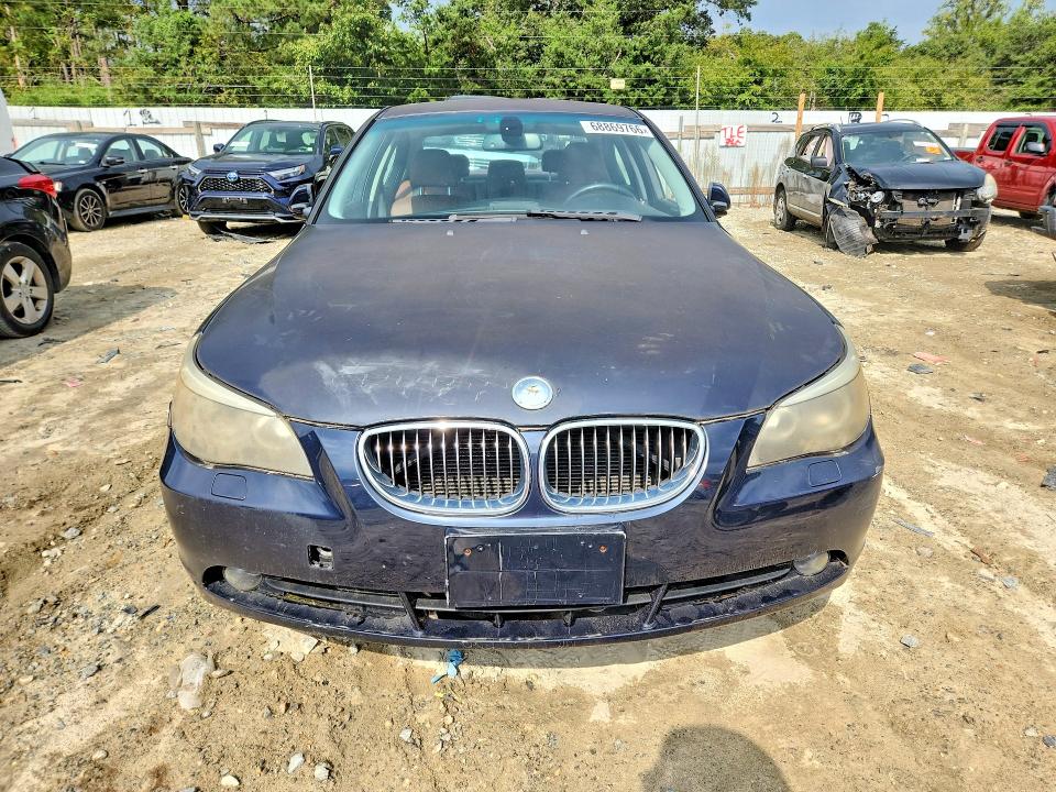 2007 Bmw 530 მანქანა იყიდება აუქციონზე, vin: WBANF73547CU26865, აუქციონის ნომერი: 68869766