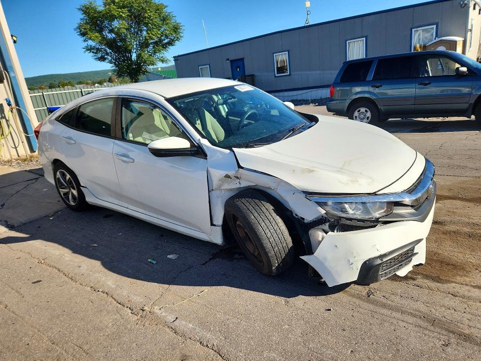 Продаж на аукціоні авто 2018 Honda Civic, vin: 2HGFC2F59JH543068, номер лоту: 68672166