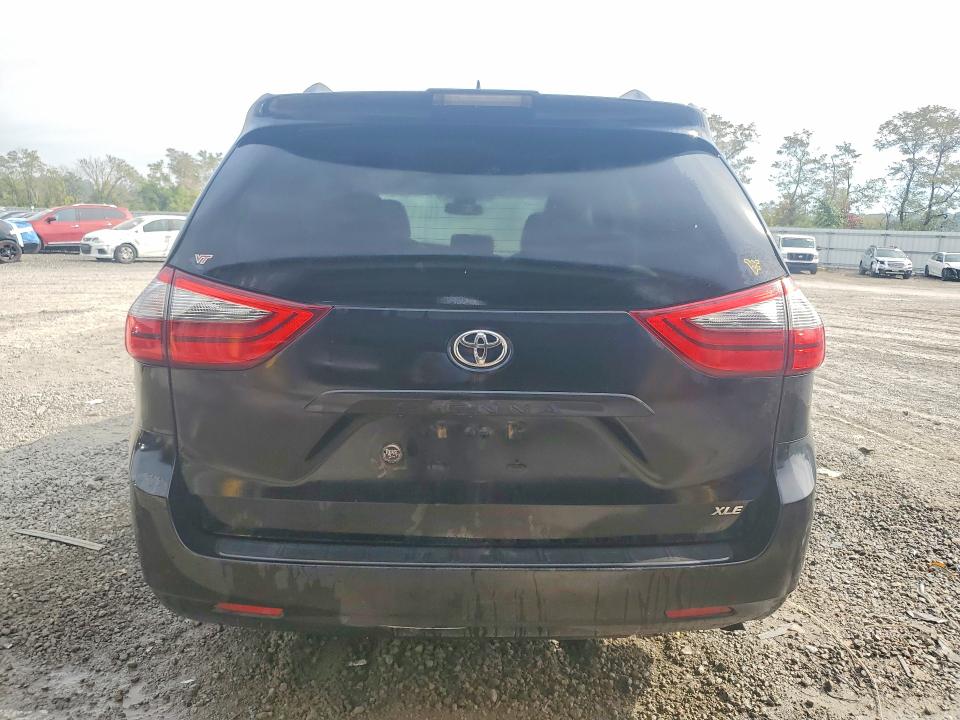 Продажа на аукционе авто 2020 Toyota Sienna, vin: 5TDYZ3DC5LS054233, номер лота: 70868736