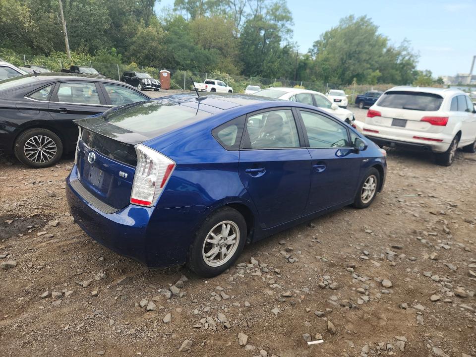 69081866 :رقم المزاد ، JTDKN3DU7B0287087 vin ، 2011 Toyota Prius مزاد بيع