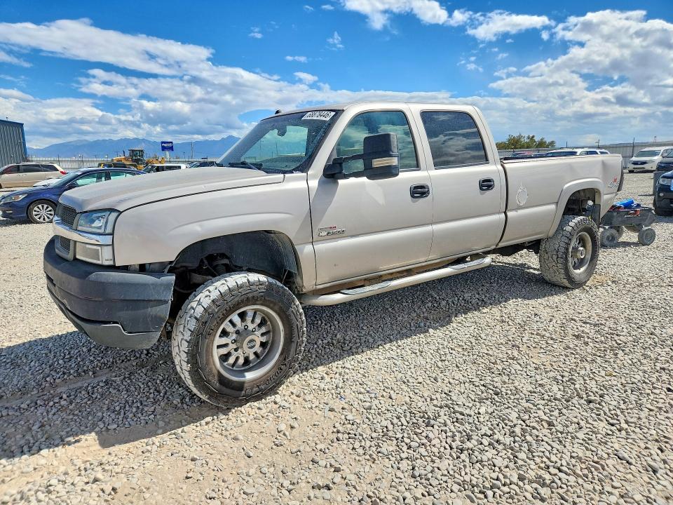 2005 Chevrolet Silverado მანქანა იყიდება აუქციონზე, vin: 1GCHK33285F926100, აუქციონის ნომერი: 68878446