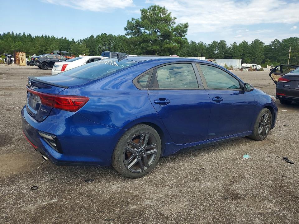 2020 Kia Forte მანქანა იყიდება აუქციონზე, vin: 3KPF34AD4LE261833, აუქციონის ნომერი: 69680176