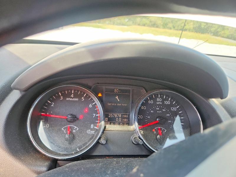 2011 Nissan Rogue მანქანა იყიდება აუქციონზე, vin: JN8AS5MT8BW168327, აუქციონის ნომერი: 69187386