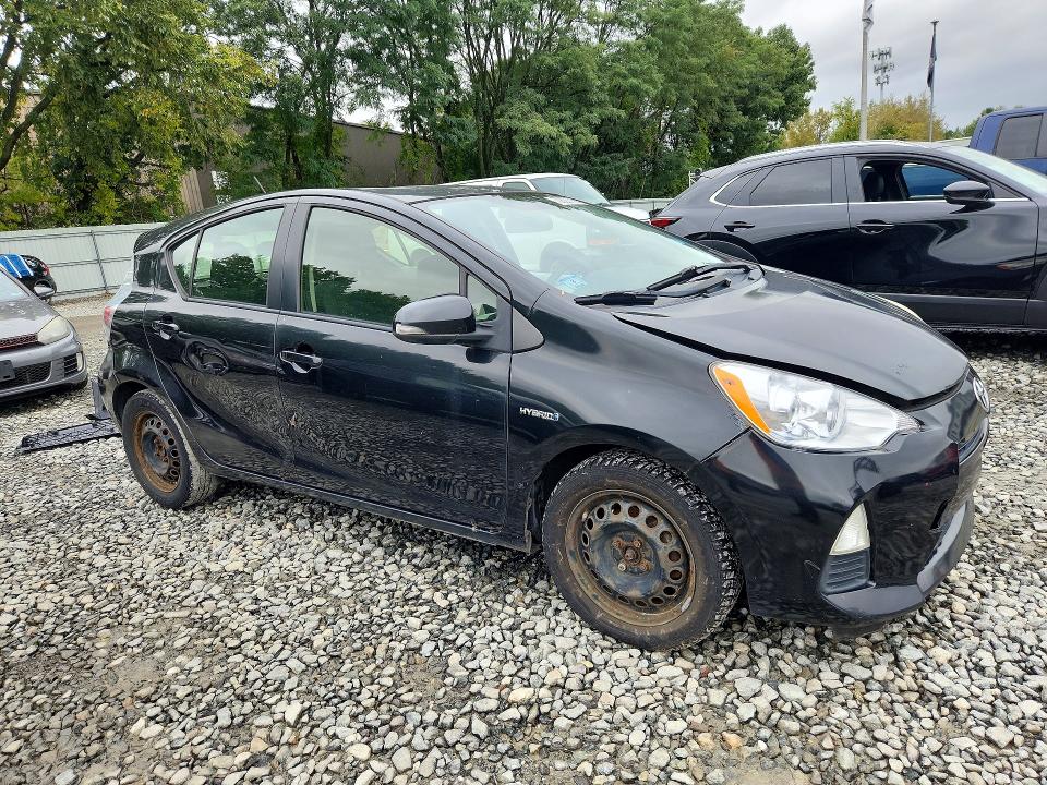2012 Toyota Prius C მანქანა იყიდება აუქციონზე, vin: JTDKDTB34C1510064, აუქციონის ნომერი: 70620776