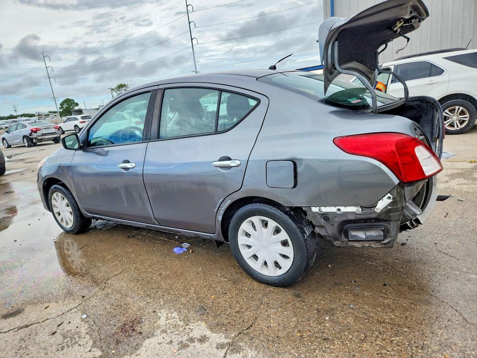67721306 :رقم المزاد ، 3N1CN7AP9KL853105 vin ، 2019 Nissan Versa مزاد بيع