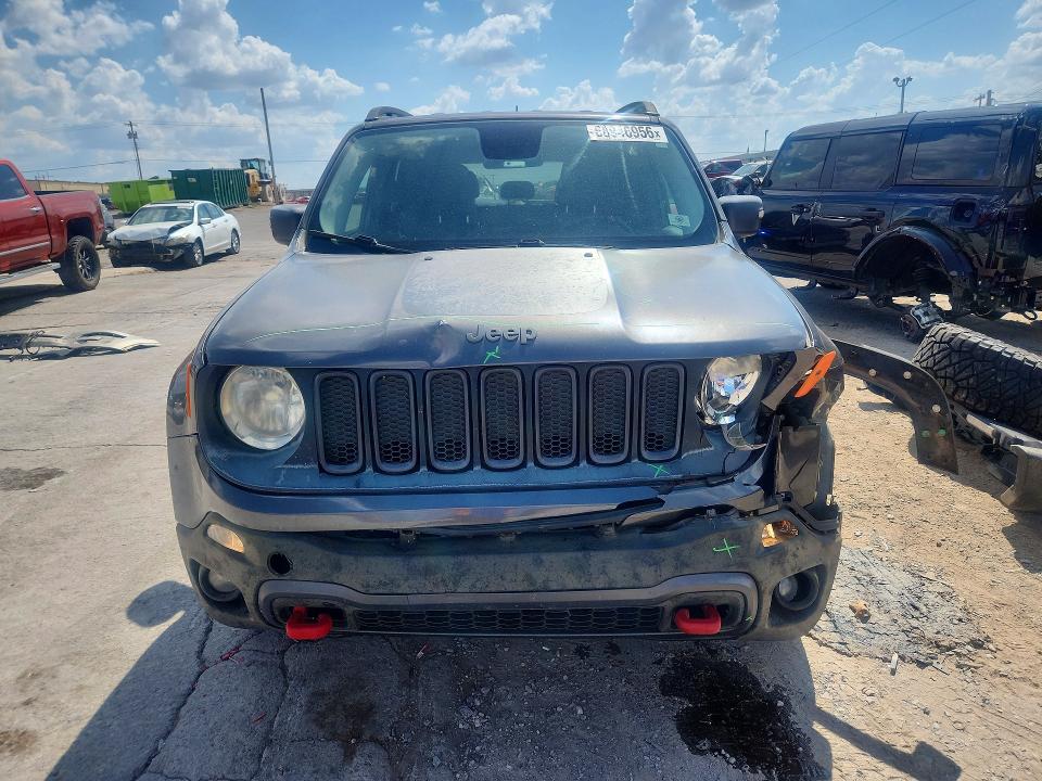 2016 Jeep Renegade მანქანა იყიდება აუქციონზე, vin: ZACCJBCT3GPD98529, აუქციონის ნომერი: 68946956