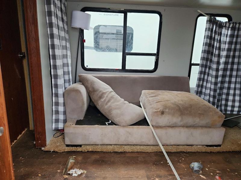 Продаж на аукціоні авто 2012 Rockwood Trailers, vin: 4X4TRLG25C1843700, номер лоту: 67664636