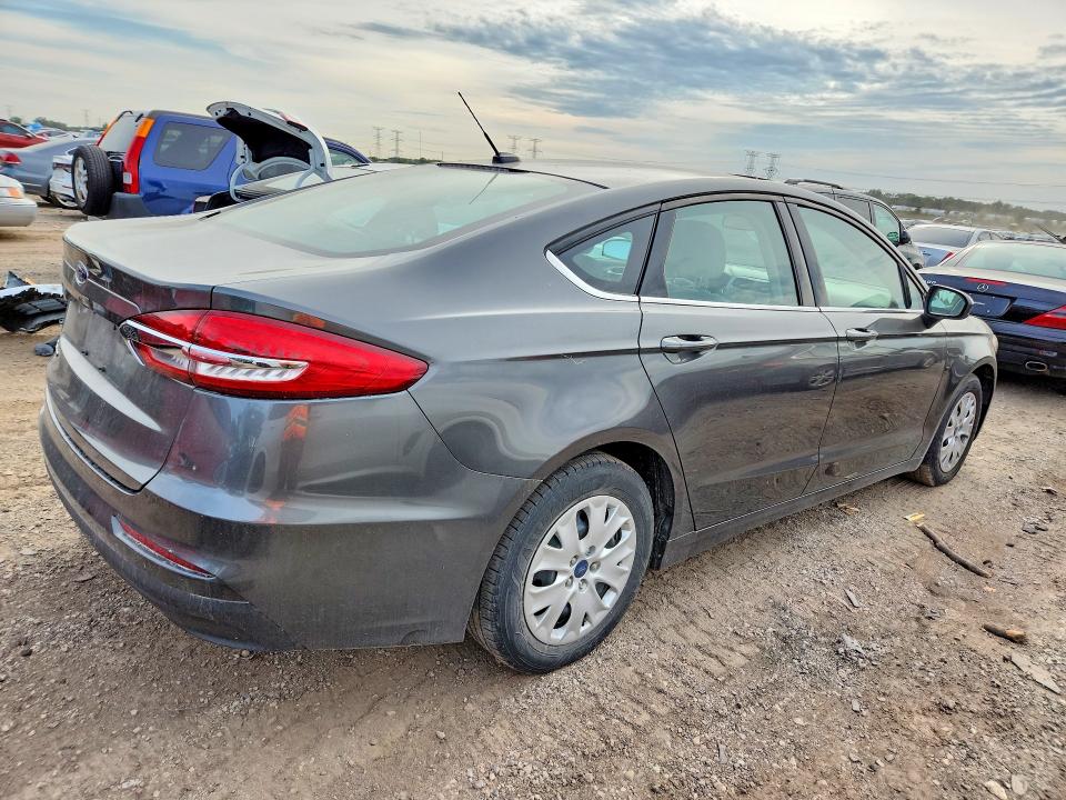 Продаж на аукціоні авто 2019 Ford Fusion, vin: 3FA6P0G75KR230537, номер лоту: 68002866