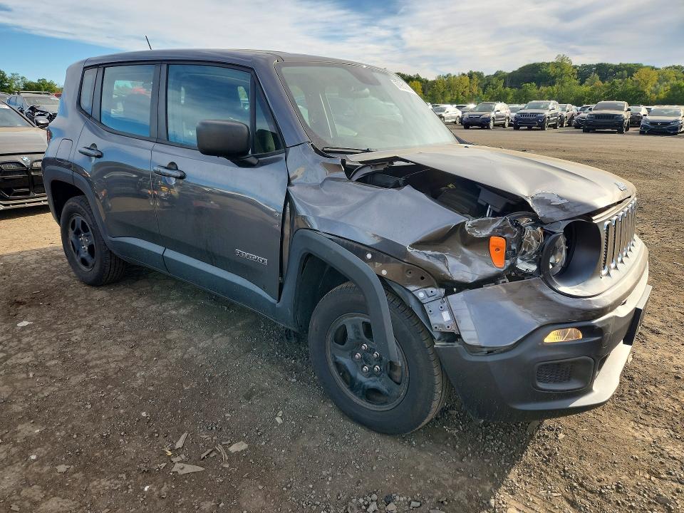 67961066 :رقم المزاد ، ZACCJBABXHPF44839 vin ، 2017 Jeep Renegade مزاد بيع