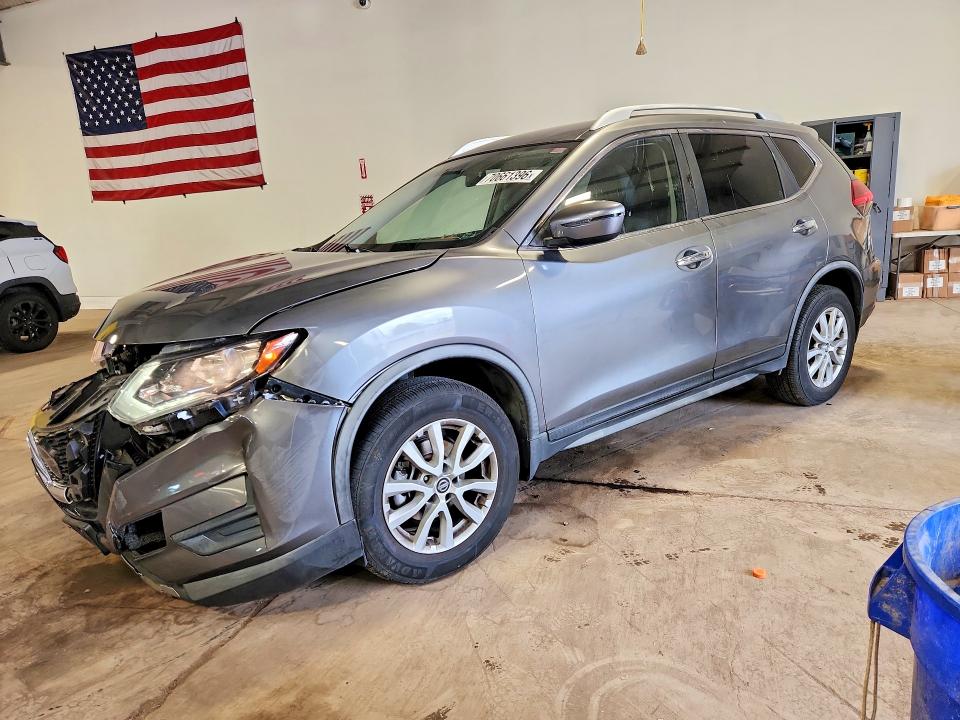 70661396 :رقم المزاد ، JN8AT2MV5JW312167 vin ، 2018 Nissan Rogue مزاد بيع