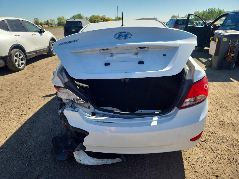 Продаж на аукціоні авто 2016 Hyundai Accent, vin: KMHCT4AE2GU007844, номер лоту: 70236416