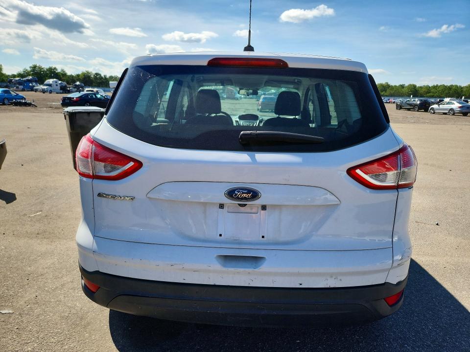 Продажа на аукционе авто 2016 Ford Escape, vin: 1FMCU0F75GUC20657, номер лота: 67344136