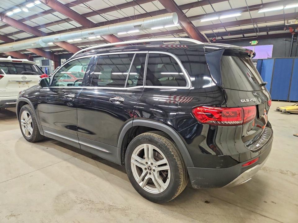 68710746 :رقم المزاد ، W1N4M4HB9LW033429 vin ، 2020 Mercedes-benz Glb مزاد بيع