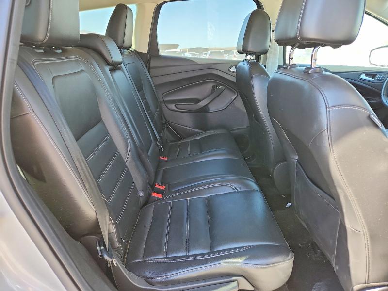 2017 Ford Escape მანქანა იყიდება აუქციონზე, vin: 1FMCU9J95HUB03983        , აუქციონის ნომერი: 69093256
