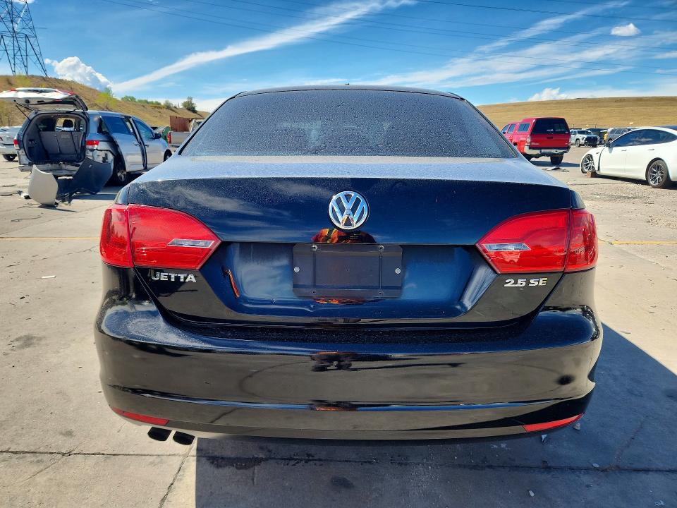 Продажа на аукционе авто 2011 Volkswagen Jetta, vin: 3VWDX7AJ3BM370563, номер лота: 69742676