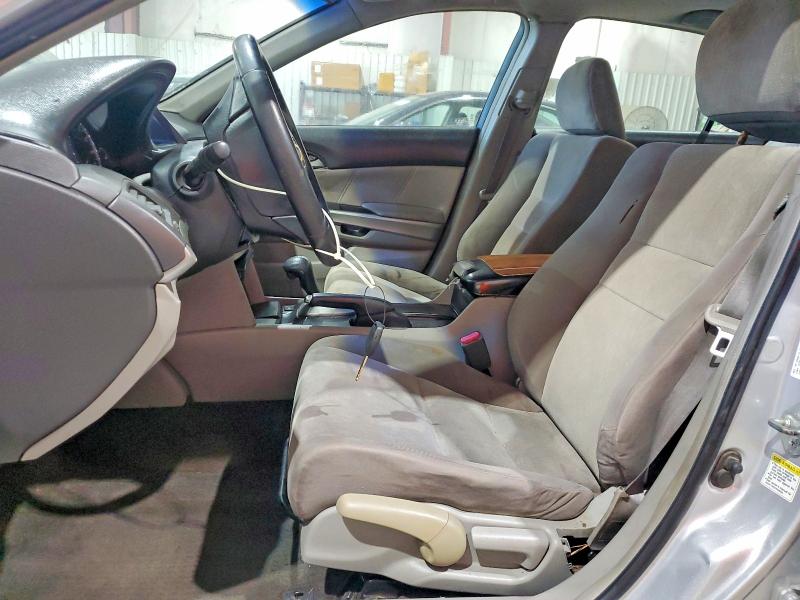 70996836 :رقم المزاد ، 1HGCP36858A081883 vin ، 2008 Honda Accord مزاد بيع