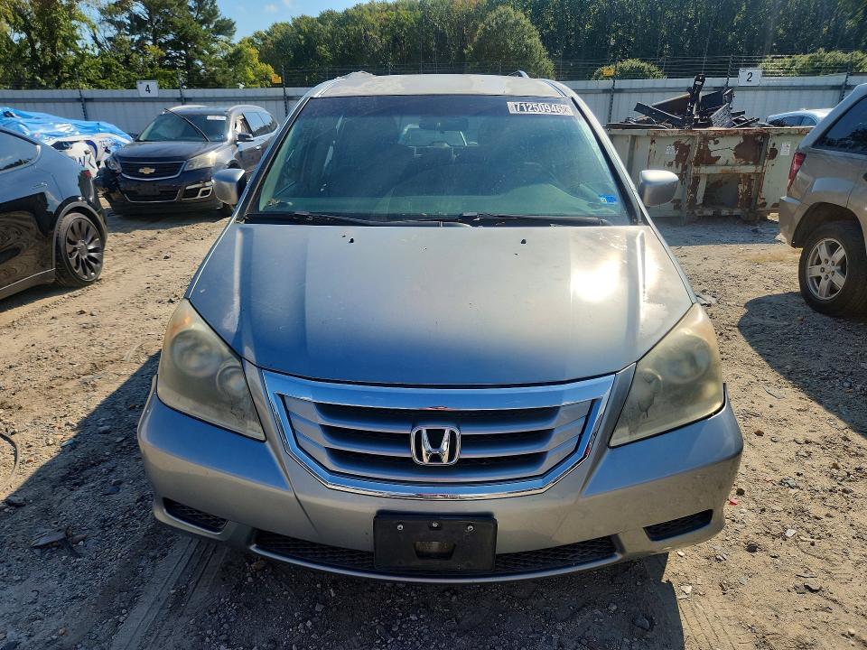 71250946 :رقم المزاد ، 5FNRL38438B090202 vin ، 2008 Honda Odyssey مزاد بيع