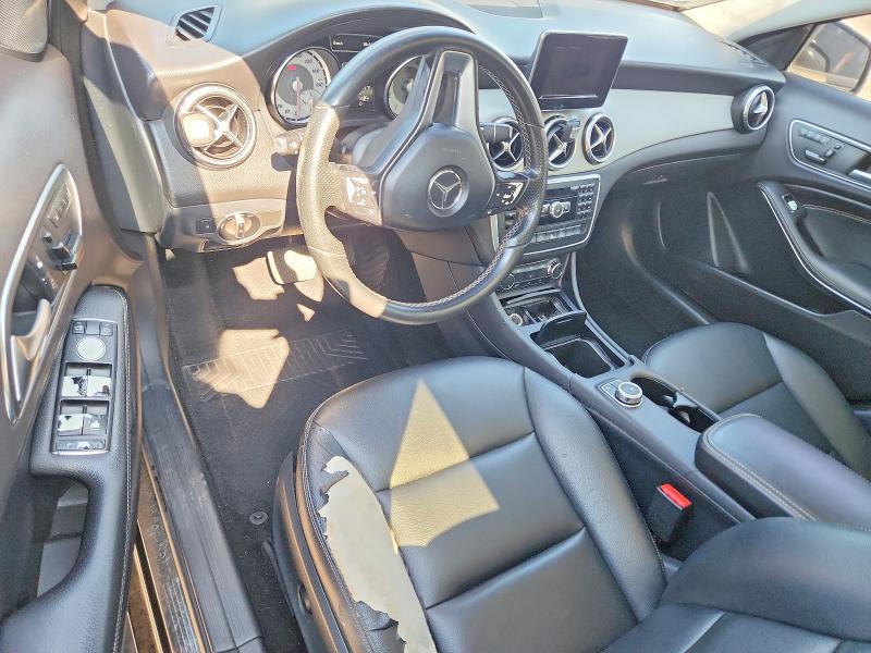 67671416 :رقم المزاد ، WDCTG4EBXFJ171751 vin ، 2015 Mercedes-benz Gla مزاد بيع