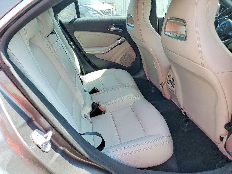 2018 Mercedes-benz Cla მანქანა იყიდება აუქციონზე, vin: WDDSJ4EB2JN584614, აუქციონის ნომერი: 68175376