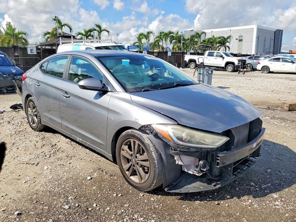 2017 Hyundai Elantra მანქანა იყიდება აუქციონზე, vin: KMHD84LF3HU151724, აუქციონის ნომერი: 69898706