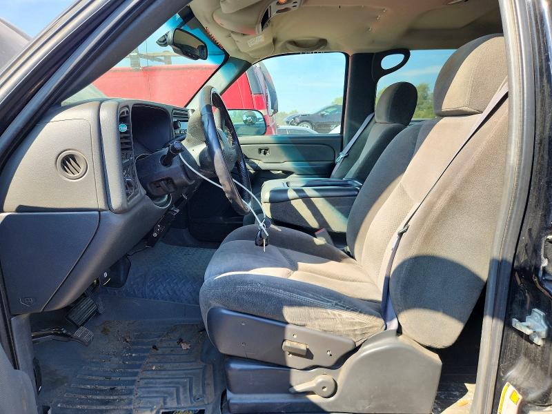 2005 Chevrolet Silverado მანქანა იყიდება აუქციონზე, vin: 1GCGK13U25F808772, აუქციონის ნომერი: 67492206