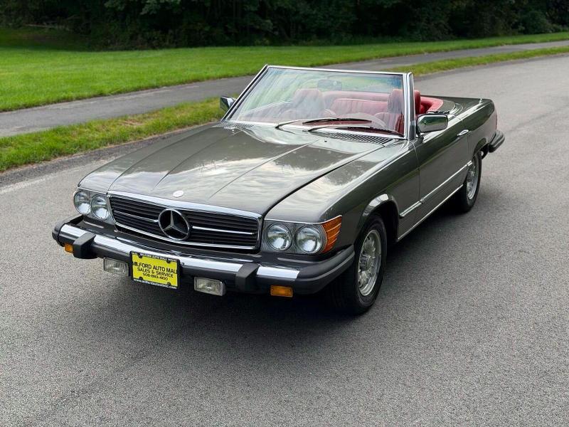 1979 Mercedes-benz 450sl მანქანა იყიდება აუქციონზე, vin: 00010704412051838, აუქციონის ნომერი: 69363846