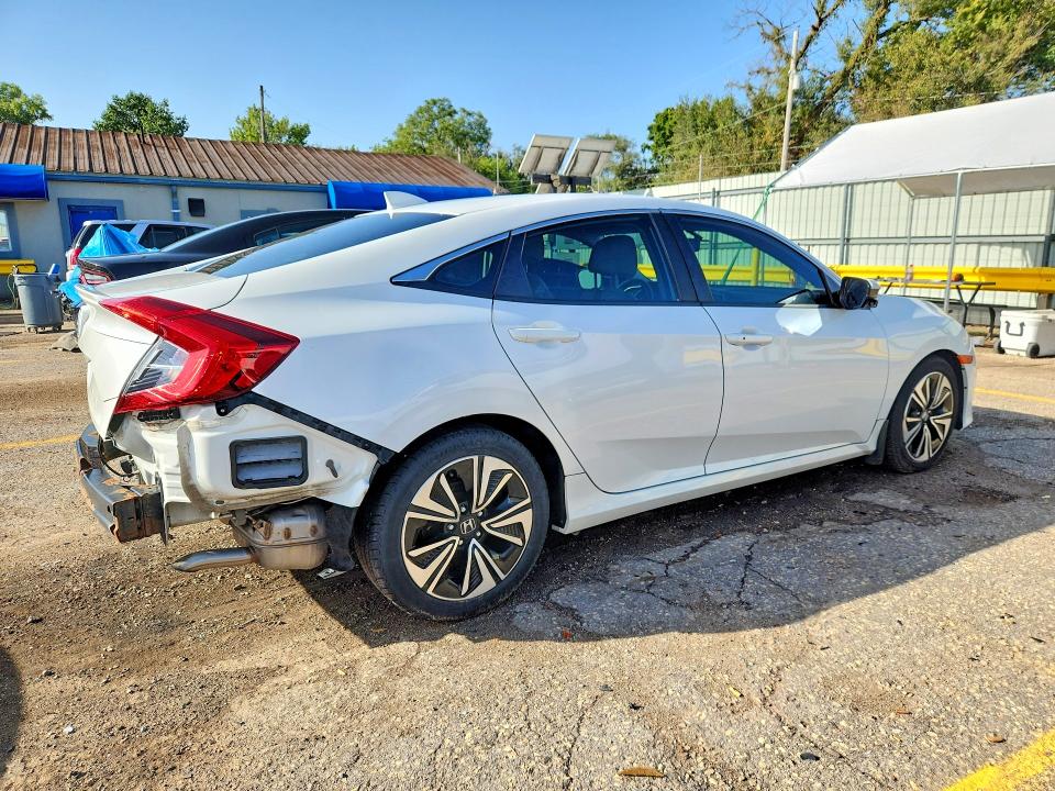2016 Honda Civic მანქანა იყიდება აუქციონზე, vin: 19XFC1F77GE003409, აუქციონის ნომერი: 69204146