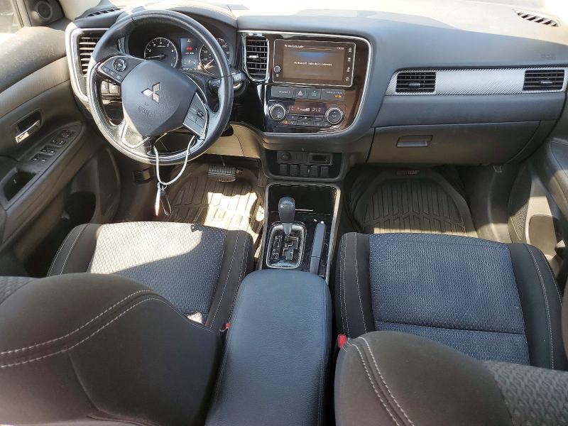67213686 :رقم المزاد ، JA4AD3A3XHZ036637 vin ، 2017 Mitsubishi Outlander مزاد بيع
