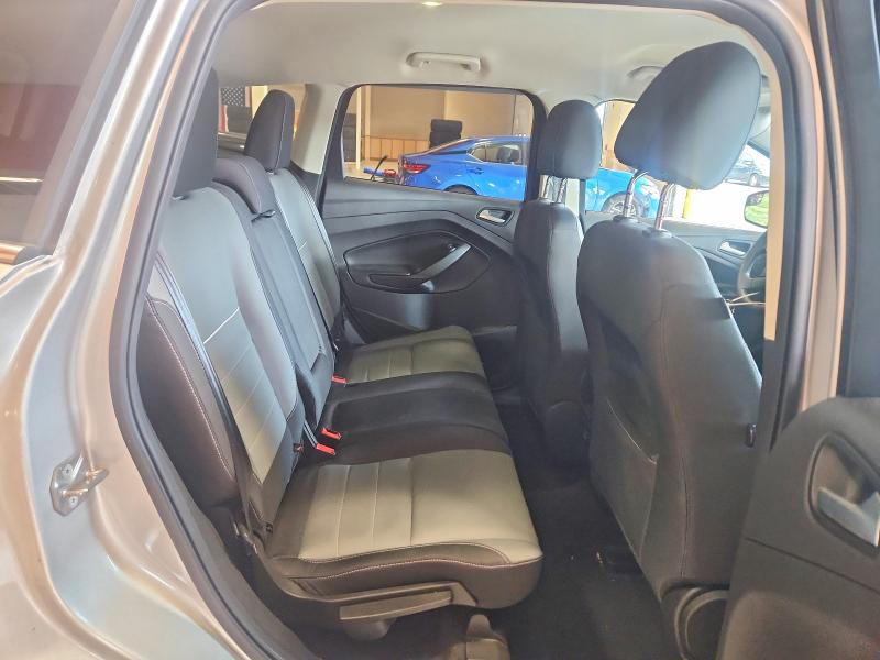 2015 Ford Escape მანქანა იყიდება აუქციონზე, vin: 1FMCU9GX9FUC58443, აუქციონის ნომერი: 69642066