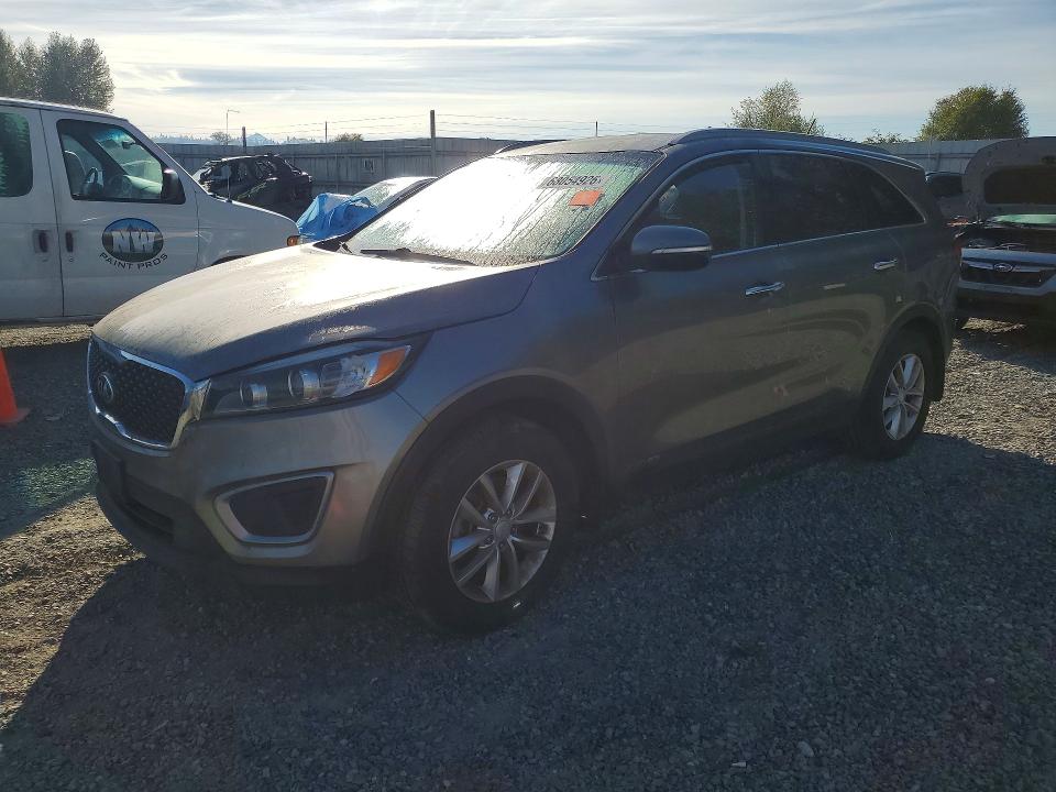68054926 :رقم المزاد ، 5XYPGDA59GG093391 vin ، 2016 Kia Sorento مزاد بيع