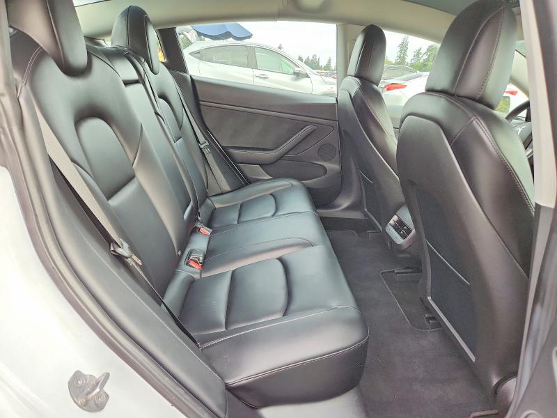 67017456 :رقم المزاد ، 5YJ3E1EC5NF163825 vin ، 2022 Tesla Model 3 مزاد بيع