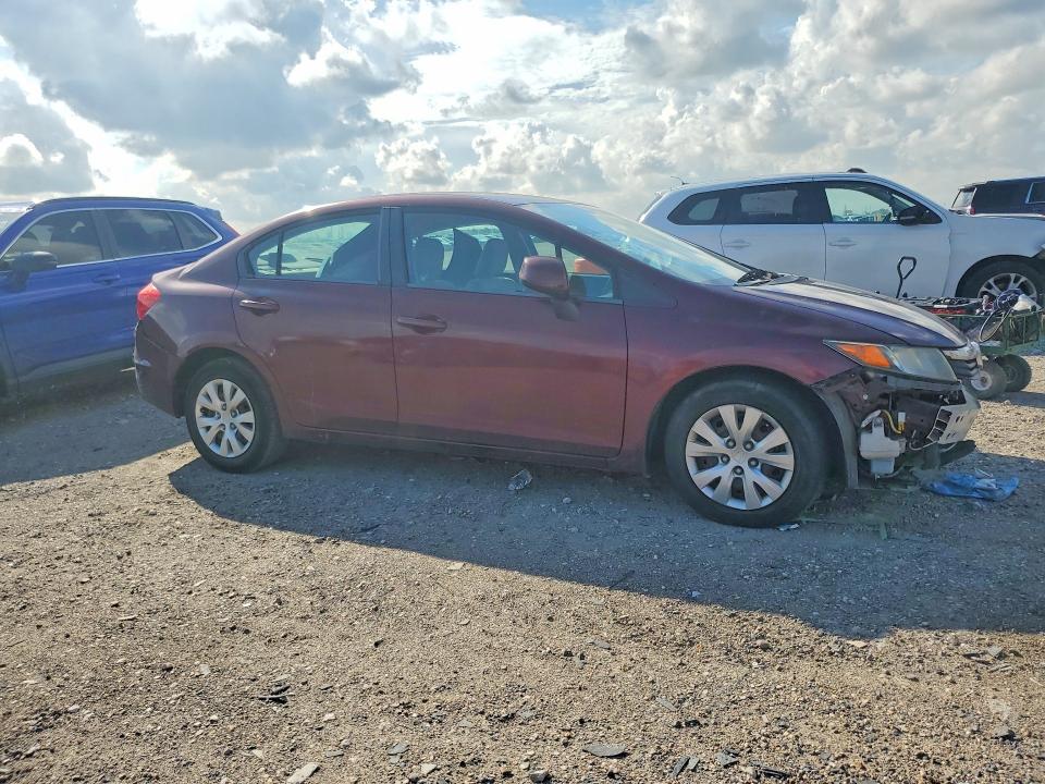 2012 Honda Civic მანქანა იყიდება აუქციონზე, vin: 2HGFB2F52CH579318, აუქციონის ნომერი: 68092566