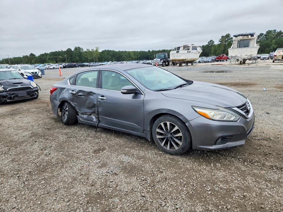 2016 Nissan Altima მანქანა იყიდება აუქციონზე, vin: 1N4AL3AP6GC145390, აუქციონის ნომერი: 69594226