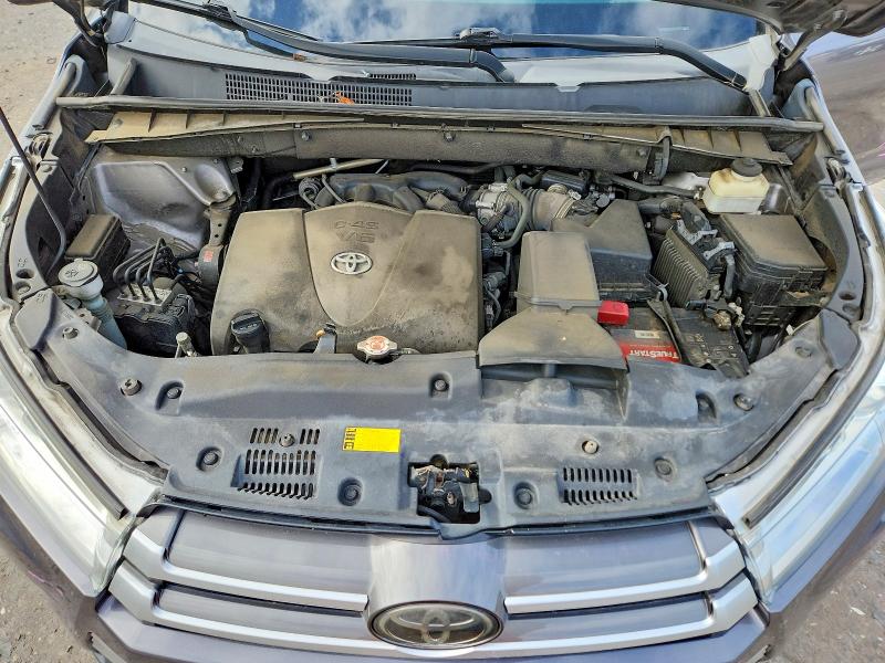 Aukcja sprzedaży 2018 Toyota Highlander, vin: 5TDJZRFH3JS529596, numer aukcji: 69992356