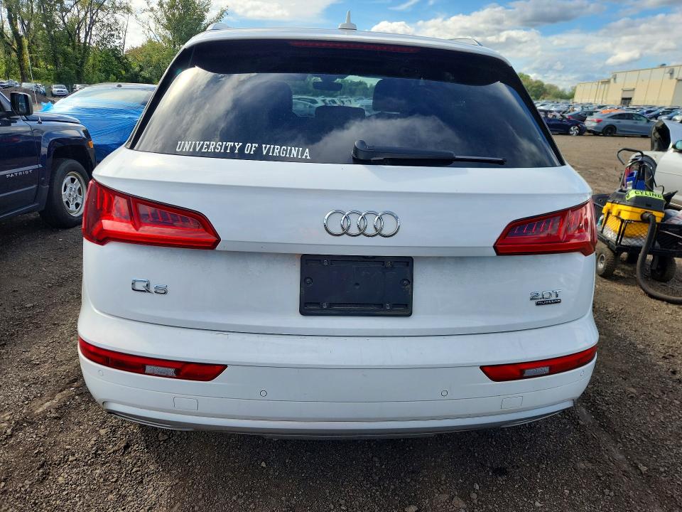 69792576 :رقم المزاد ، WA1BNAFY7J2168232 vin ، 2018 Audi Q5 مزاد بيع