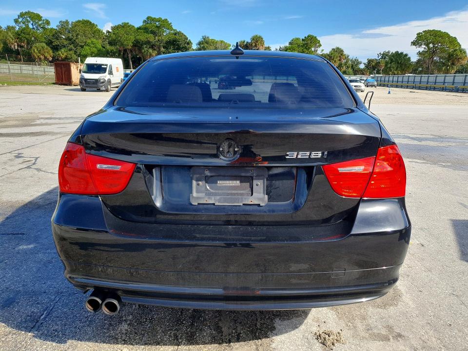 Продажа на аукционе авто 2009 Bmw 328, vin: WBAPH77569NL84543, номер лота: 68708166