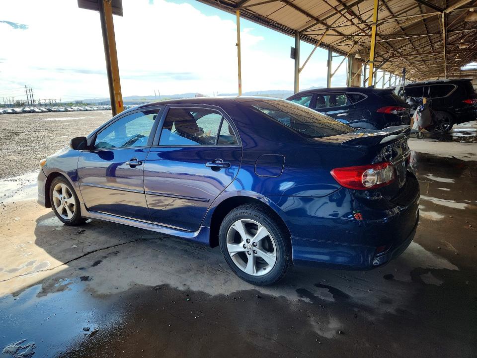 70682236 :رقم المزاد ، 5YFBU4EE1CP024777 vin ، 2012 Toyota Corolla مزاد بيع