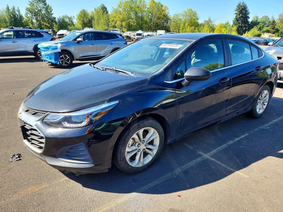 68298026 :رقم المزاد ، 1G1BE5SM1K7128290 vin ، 2019 Chevrolet Cruze مزاد بيع