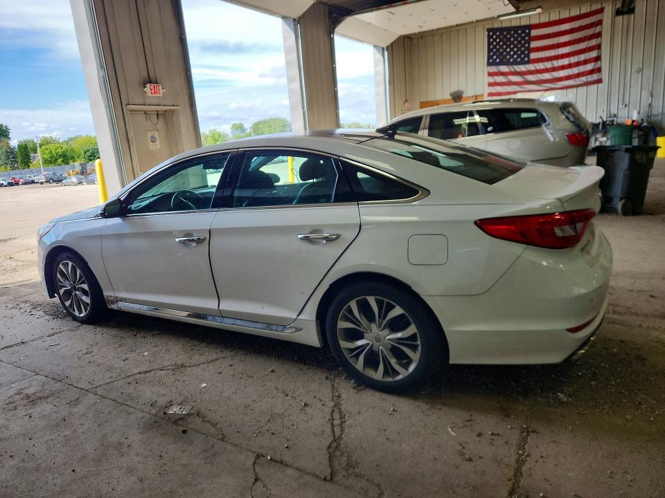2015 Hyundai Sonata მანქანა იყიდება აუქციონზე, vin: 5NPE34AB9FH239305, აუქციონის ნომერი: 69107256