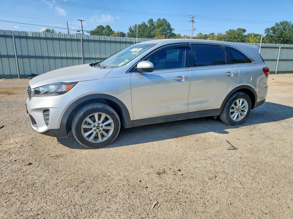 71027956 :رقم المزاد ، 5XYPG4A3XLG657008 vin ، 2020 Kia Sorento مزاد بيع