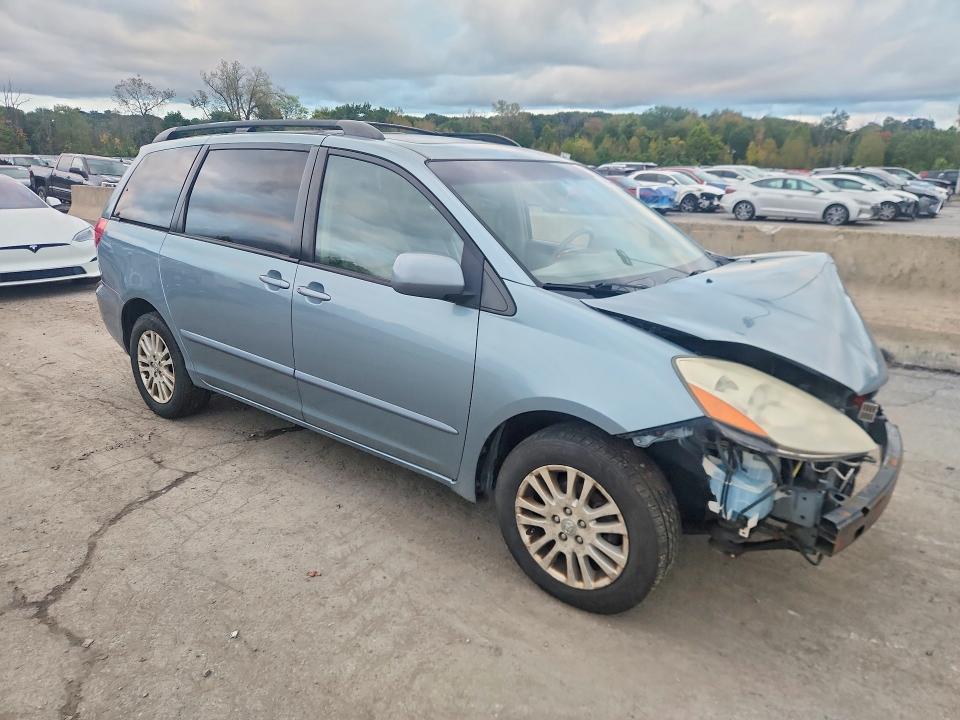 Aukcja sprzedaży 2008 Toyota Sienna, vin: 5TDBK22C58S010084, numer aukcji: 70468666
