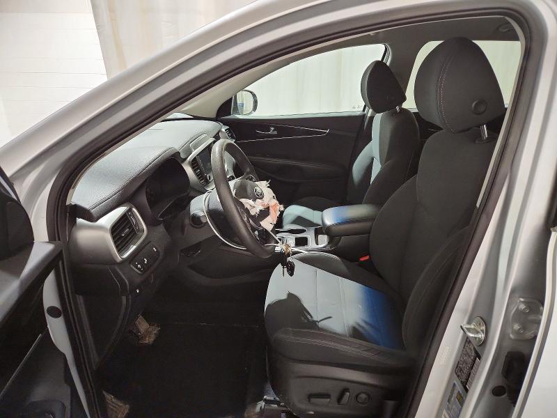 2019 Kia Sorento მანქანა იყიდება აუქციონზე, vin: 5XYPGDA57KG572756, აუქციონის ნომერი: 69299916