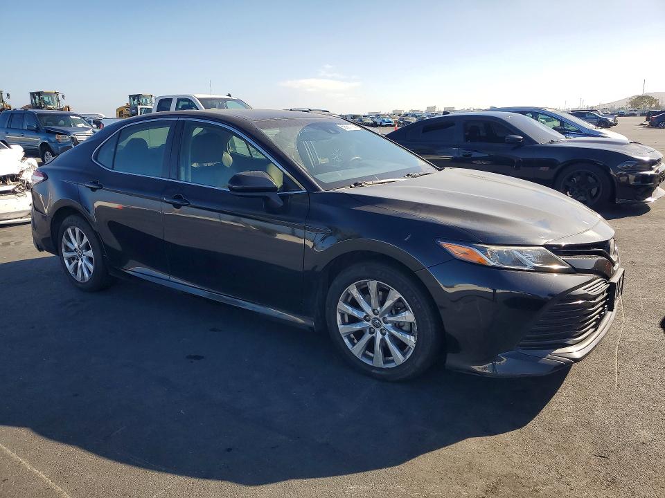 Aukcja sprzedaży 2018 Toyota Camry, vin: JTNB11HK3J3058424, numer aukcji: 69067726