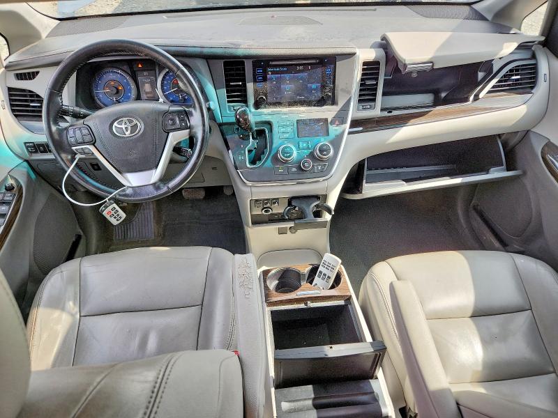Продаж на аукціоні авто 2015 Toyota Sienna, vin: 5TDYK3DC3FS563844, номер лоту: 68236706