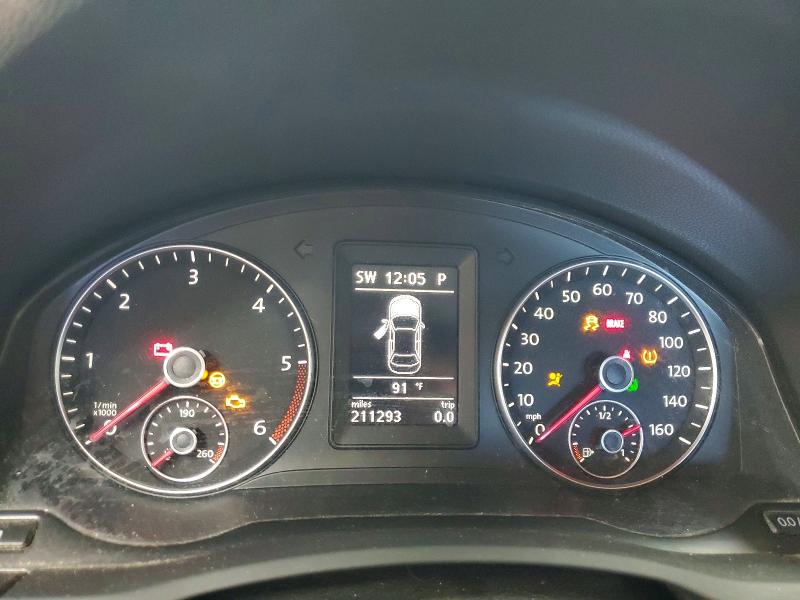 2010 Volkswagen Jetta მანქანა იყიდება აუქციონზე, vin: 3VWAL8AJ8AM130542, აუქციონის ნომერი: 68431846