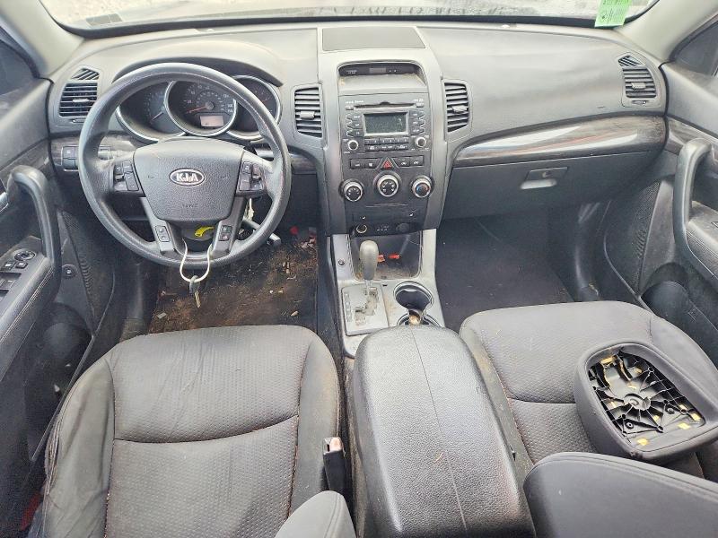69092826 :رقم المزاد ، 5XYKT4A11BG174607 vin ، 2011 Kia Sorento مزاد بيع