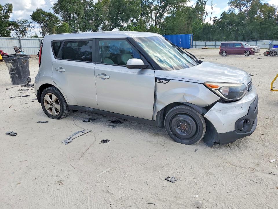 70640586 :رقم المزاد ، KNDJN2A27H7465122 vin ، 2017 Kia Soul مزاد بيع